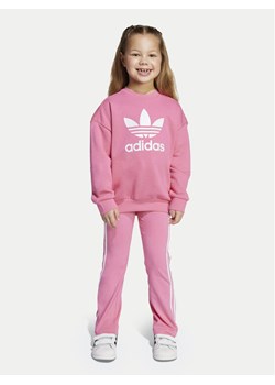 adidas Komplet bluza i legginsy JY3741 Różowy Flared Fit ze sklepu MODIVO w kategorii Komplety dziewczęce - zdjęcie 183947136