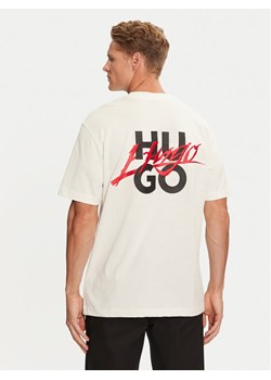Hugo T-Shirt Dlogotee 50527926 Écru Relaxed Fit ze sklepu MODIVO w kategorii T-shirty męskie - zdjęcie 183948238