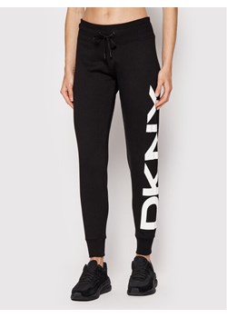DKNY Sport Spodnie dresowe DP1P1947 Czarny Regular Fit ze sklepu MODIVO w kategorii Spodnie damskie - zdjęcie 183948416