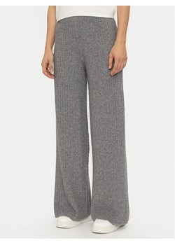 United Colors Of Benetton Spodnie dzianinowe 126WDF00S Szary Wide Leg ze sklepu MODIVO w kategorii Spodnie damskie - zdjęcie 183948898