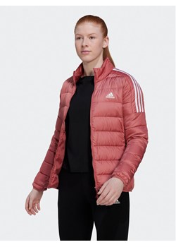 adidas Kurtka puchowa Essentails Down HK4663 Czerwony Slim Fit ze sklepu MODIVO w kategorii Kurtki damskie - zdjęcie 183948939