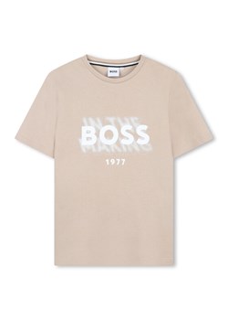 BOSS T-Shirt J52046 S Beżowy Regular Fit ze sklepu MODIVO w kategorii T-shirty chłopięce - zdjęcie 183949015