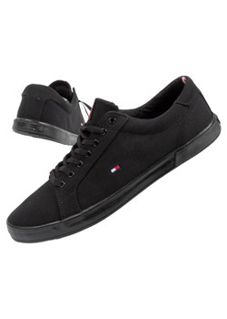 Trampki Tommy Hilfiger FM0FM005960GJ czarne ze sklepu ButyModne.pl w kategorii Trampki męskie - zdjęcie 183985029