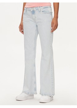 Tommy Jeans Jeansy Sophie DW0DW18326 Niebieski Flare Fit ze sklepu MODIVO w kategorii Jeansy damskie - zdjęcie 183985205