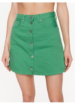 Tommy Jeans Spódnica A-Line DW0DW15663 Zielony Regular Fit ze sklepu MODIVO w kategorii Spódnice - zdjęcie 183985288