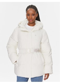 Calvin Klein Jeans Kurtka zimowa J20J221896 Écru Regular Fit - id: 0000302801787 - marki Calvin Klein - 183985696 Calvin Klein Jeans Kurtka zimowa J20J221896 Écru Regular Fit ze sklepu MODIVO w kategorii Kurtki damskie - zdjęcie 183985696