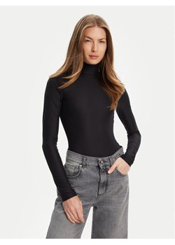 Guess Body O5GM10 KCDE0 Czarny Regular Fit ze sklepu MODIVO w kategorii Bluzki damskie - zdjęcie 183992835