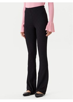 HUGO Spodnie materiałowe Naiblu 50542425 Czarny Regular Fit ze sklepu MODIVO w kategorii Spodnie damskie - zdjęcie 183992856