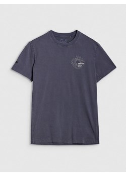 Męski t-shirt z nadrukiem 4F 4FWSS25TTSHM1981 - granatowy ze sklepu Sportstylestory.com w kategorii T-shirty męskie - zdjęcie 184004835