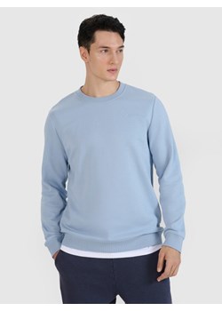 Męska bluza dresowa nierozpinana bez kaptura 4F 4FWSS25TSWSM1622 - niebieska ze sklepu Sportstylestory.com w kategorii Bluzy męskie - zdjęcie 184004856