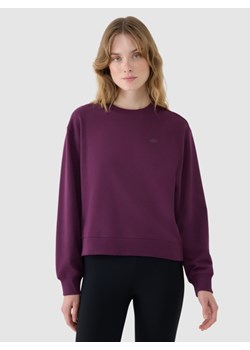 Damska bluza dresowa nierozpinana bez kaptura 4F 4FWSS25TSWSF1769 - fioletowa ze sklepu Sportstylestory.com w kategorii Bluzy damskie - zdjęcie 184005138