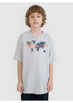 Chłopięcy t-shirt z nadrukiem 4F 4FJWSS25TTSHM1880 - szary ze sklepu Sportstylestory.com w kategorii T-shirty chłopięce - zdjęcie 184005996