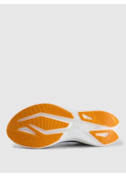 Męskie buty do biegania 4F FASTRUN 1.0 4FRSS25FSPOM160 - białe ze sklepu Sportstylestory.com w kategorii Buty sportowe męskie - zdjęcie 184006699
