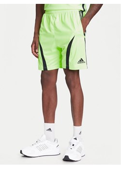 adidas Szorty sportowe Teamgeist adicolor JW1349 Zielony Regular Fit ze sklepu MODIVO w kategorii Spodenki męskie - zdjęcie 184019209