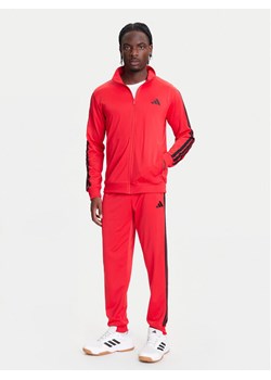 adidas Dres Basic 3-Stripes JI8852 Czerwony Regular Fit ze sklepu MODIVO w kategorii Dresy męskie - zdjęcie 184019246