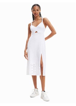 Desigual Sukienka letnia 23SWVK72 Biały Regular Fit ze sklepu MODIVO w kategorii Sukienki - zdjęcie 184019288