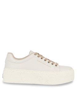Sneakersy Calvin Klein Jeans Bold Vulc Flatf Low Laceup Wn YW0YW01229 Beżowy ze sklepu eobuwie.pl w kategorii Trampki damskie - zdjęcie 184029389