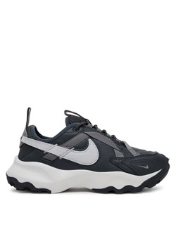 Sneakersy Nike TC 7900 DD9682 001 Szary ze sklepu eobuwie.pl w kategorii Buty sportowe damskie - zdjęcie 184037806