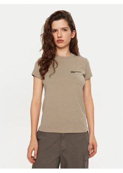 Karl Lagerfeld Jeans T-Shirt A1W17004 Beżowy Slim Fit - id: 0000304582622 - marki Karl Lagerfeld - 184038447 Karl Lagerfeld Jeans T-Shirt A1W17004 Beżowy Slim Fit ze sklepu MODIVO w kategorii Bluzki damskie - zdjęcie 184038447