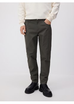 Reserved - Spodnie slim fit z modalem - jasny zielony ze sklepu Reserved w kategorii Spodnie męskie - zdjęcie 184039508