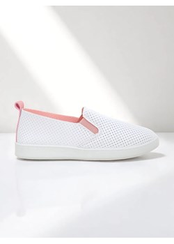 Royalfashion Damskie półbuty slip on Nexo Rush ze sklepu royalfashion.pl w kategorii Trampki damskie - zdjęcie 184042576