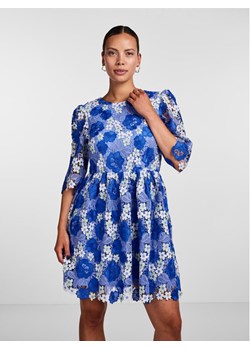 YAS Sukienka codzienna 26029716 Niebieski Regular Fit ze sklepu MODIVO w kategorii Sukienki - zdjęcie 184045568