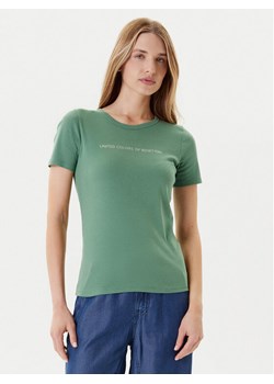 United Colors Of Benetton T-Shirt 3GA2E16A2 Zielony Regular Fit ze sklepu MODIVO w kategorii Bluzki damskie - zdjęcie 184045578