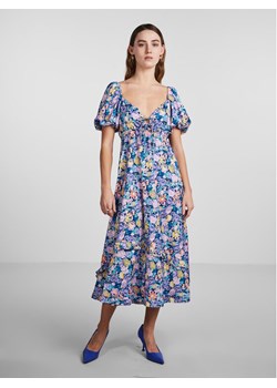 YAS Sukienka codzienna 26029641 Niebieski Regular Fit ze sklepu MODIVO w kategorii Sukienki - zdjęcie 184045609