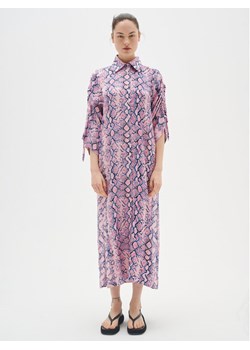 InWear Sukienka koszulowa Dwyn 301881 Różowy Loose Fit ze sklepu MODIVO w kategorii Sukienki - zdjęcie 184045646