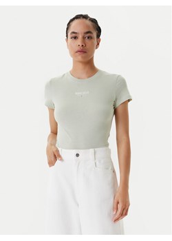 Tommy Jeans T-Shirt Essential DW0DW20913 Zielony Slim Fit ze sklepu MODIVO w kategorii Bluzki damskie - zdjęcie 184048888
