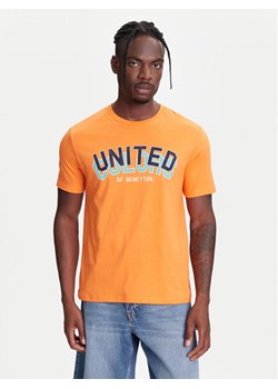 United Colors Of Benetton T-Shirt 3I1XU1096 Pomarańczowy Regular Fit ze sklepu MODIVO w kategorii T-shirty męskie - zdjęcie 184048907