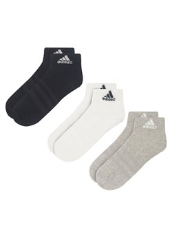 adidas Skarpety IC1283 3-PACK Kolorowy ze sklepu MODIVO w kategorii Skarpetki męskie - zdjęcie 184048987