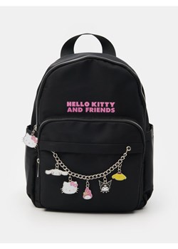 Sinsay - Plecak z łańcuszkiem i zawieszkami Hello Kitty - czarny ze sklepu Sinsay w kategorii Plecaki dla dzieci - zdjęcie 184051155