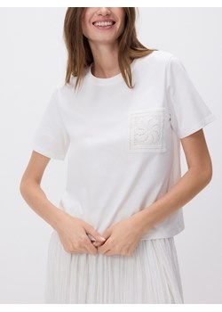 Reserved - T-shirt z ażurową kieszonką - złamana biel ze sklepu Reserved w kategorii Bluzki damskie - zdjęcie 184053498