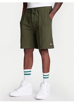 United Colors Of Benetton Szorty sportowe 342ZU900X Zielony Regular Fit ze sklepu MODIVO w kategorii Spodenki męskie - zdjęcie 184058136