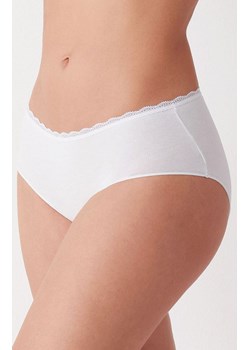 3-pak figi damskie białe GD 293 Essentials, Kolor biały, Rozmiar L, Cotonella ze sklepu Primodo w kategorii Majtki damskie - zdjęcie 184063377