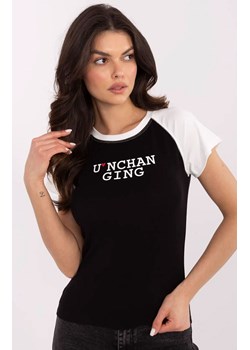 Bawełniany t-shirt z białymi rękawami NM-TS-V7939.50, Kolor czarno-biały, Rozmiar uniwersalny, VINCEOTTO ze sklepu Primodo w kategorii Bluzki damskie - zdjęcie 184068226