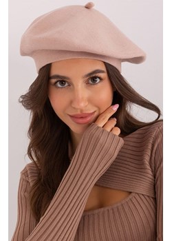 Beżowy beret damski AT-CZ-231305.82P, Kolor beżowy, Rozmiar uniwersalny, WOOL FASHION ITALIA ze sklepu Primodo w kategorii Czapki zimowe damskie - zdjęcie 184068277