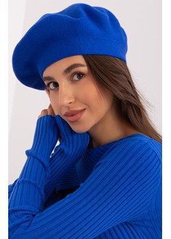 Beret damski kobaltowy AT-CZ-231305.85P, Kolor kobaltowy-wzór, Rozmiar uniwersalny, WOOL FASHION ITALIA ze sklepu Primodo w kategorii Czapki zimowe damskie - zdjęcie 184068299