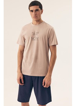 Henderson krótka piżama męska Dreamer 42632-02X, Kolor beżowy-wzór, Rozmiar 2XL, Henderson ze sklepu Primodo w kategorii Piżamy męskie - zdjęcie 184071925