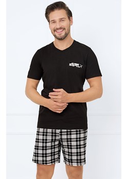 Piżama męska na krótki rękaw i krótkie spodnie Klark, Kolor czarno-biały, Rozmiar M, Italian Fashion ze sklepu Primodo w kategorii Piżamy męskie - zdjęcie 184074318