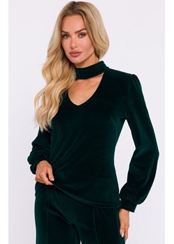 Welurowa bluzka z dekoltem typu halter neck zielona M831, Kolor zielony, Rozmiar L, MOE ze sklepu Primodo w kategorii Bluzki damskie - zdjęcie 184084137