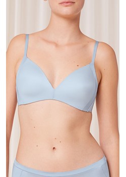 Triumph biustonosz usztywniany bez fiszbin błękitny Body Make-up Soft Touch P EX 10193526, Kolor błękitny, Rozmiar 70B, Triumph ze sklepu Primodo w kategorii Biustonosze - zdjęcie 184093546