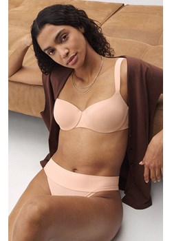 Triumph biustonosz usztywniany Body Make-Up Illusion 10217849-7835, Kolor jasnoróżowy, Rozmiar 70C, Triumph ze sklepu Primodo w kategorii Biustonosze - zdjęcie 184094378