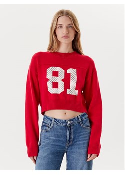 Guess Sweter W5YR33 Z3HM1 Czerwony Regular Fit ze sklepu MODIVO w kategorii Swetry damskie - zdjęcie 184103466