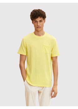 Tom Tailor T-Shirt 1031579 Żółty Regular Fit ze sklepu MODIVO w kategorii T-shirty męskie - zdjęcie 184103517