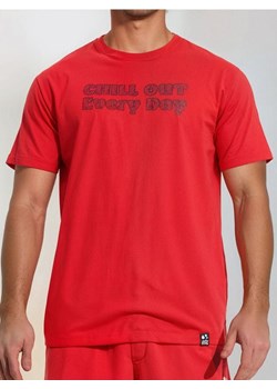 Sinsay - Bawełniana koszulka regular fit z napisem - czerwony - id: 7323F-33X - marki Sinsay - 184105268 Sinsay - Bawełniana koszulka regular fit z napisem - czerwony ze sklepu Sinsay w kategorii T-shirty męskie - zdjęcie 184105268