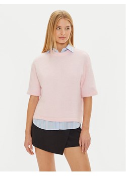 Gina Tricot Sweter 22271 Różowy Regular Fit ze sklepu MODIVO w kategorii Swetry damskie - zdjęcie 184105466