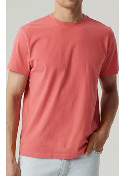 Atlantic t-shirt męski NMT-033-KORALOWY, Kolor koralowy, Rozmiar S, ATLANTIC ze sklepu Intymna w kategorii T-shirty męskie - zdjęcie 184112575
