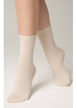 Klasyczne bawełniane skarpetki damskie beżowe 3DSOCKS, Kolor beżowy, Rozmiar 36-38, Conte ze sklepu Intymna w kategorii Skarpetki damskie - zdjęcie 184116119
